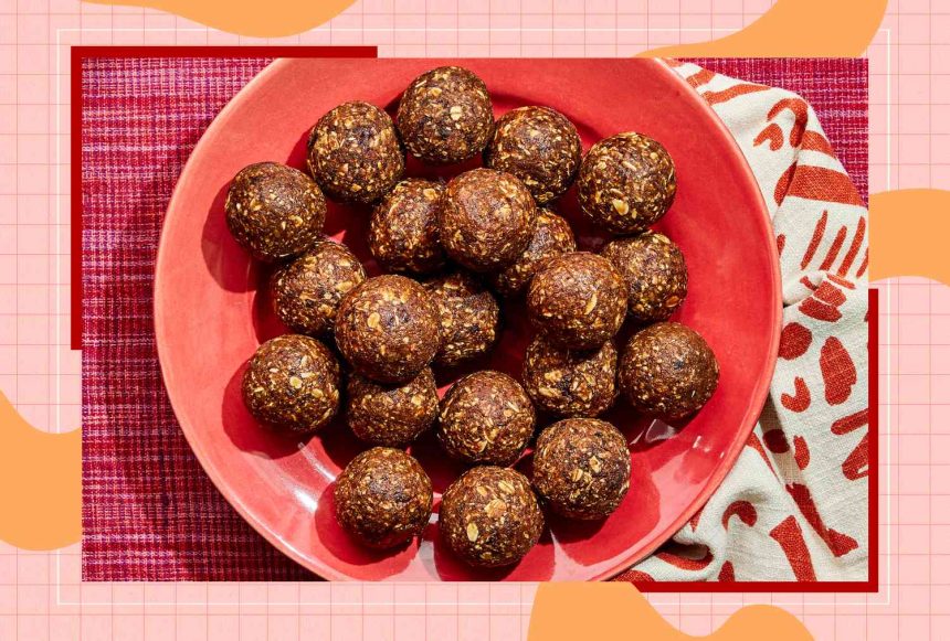 he Best Late Night Snack for Gut Health f21c5750f55246d995f0e46e272705f2