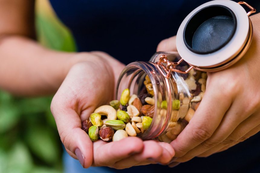 Is Eating Nuts Bad for Weight Loss 938a7bdf8d48440499ff6dbf1ad95065