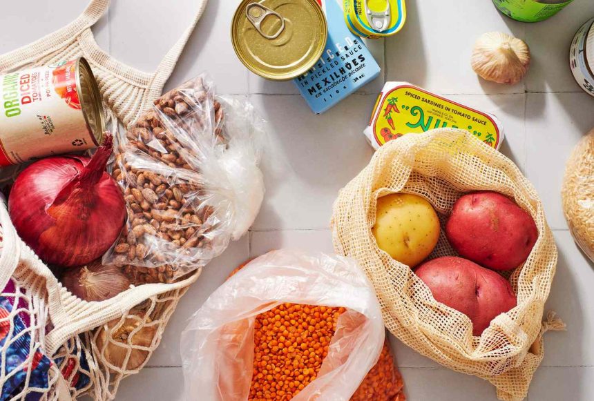 NMD 04 Best Budget Friendly Mediterranean Diet Foods 3x2 1 2000 2e859830afc842819e4ec0fcbe55745a