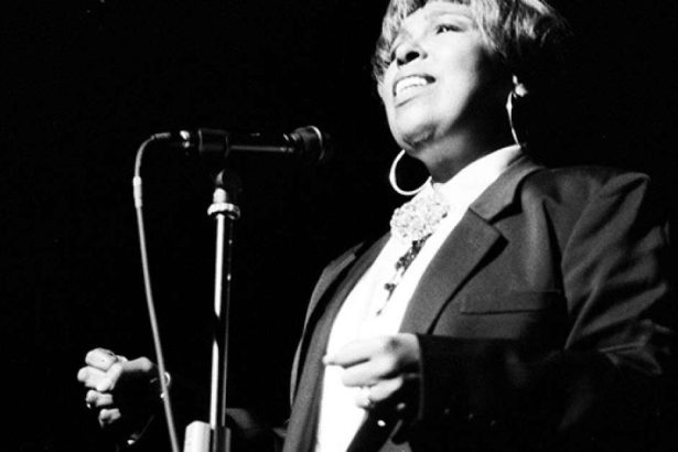 Legendarna R&B pjevačica Roberta Flack preminula u 88. godini – Vijesti