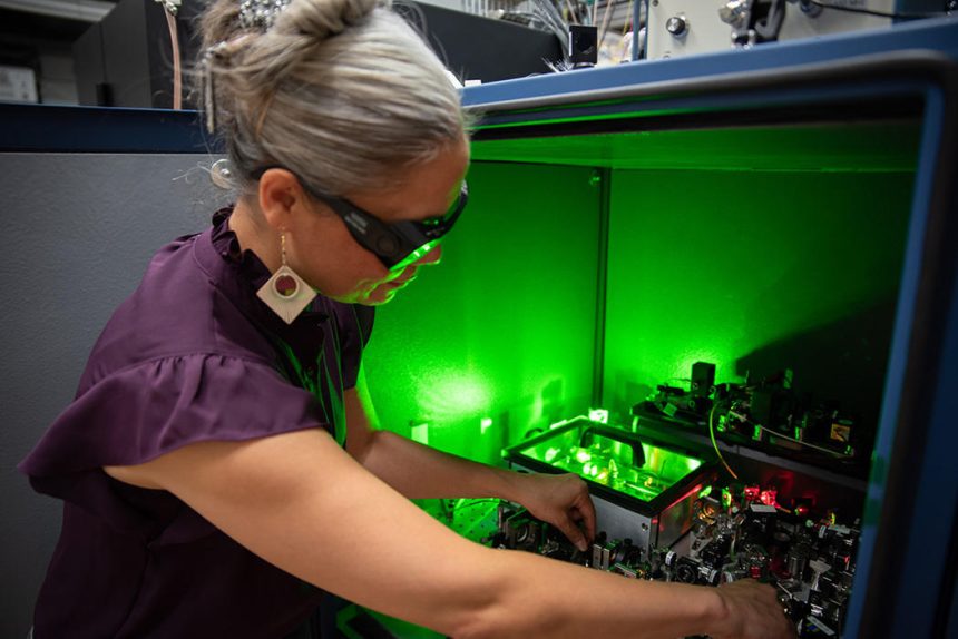 tara fortier working in lab october 2023