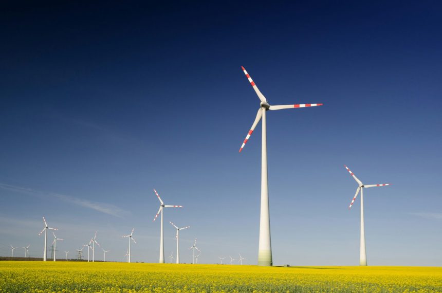 windmill zbynek burival 4NhqyQeErP8 unsplash
