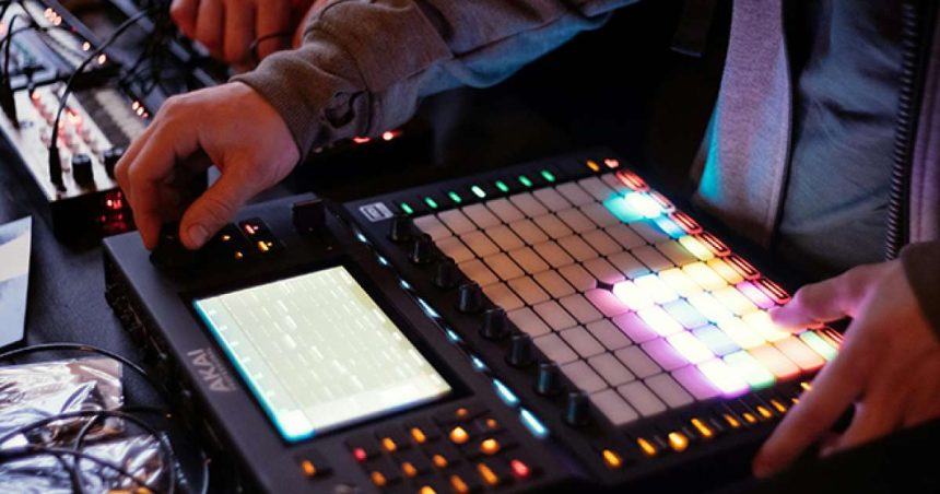 dj controllers