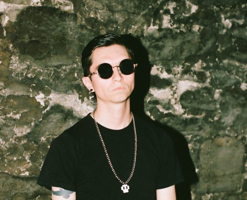 Das Mortal Falsche Daten @Ariana Molly 1200x1500 e1746000121728