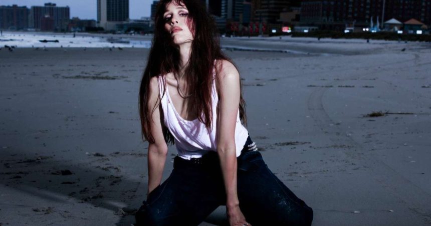 Marie Davidson LEAD