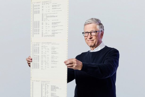 Bill Gates, osnivač Microsofta, razmatra 50-godišnji računalni kod koji je oblikovao tehnologiju