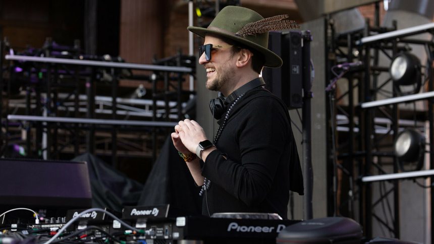 167593 web andy immerman red rocks aj canaria