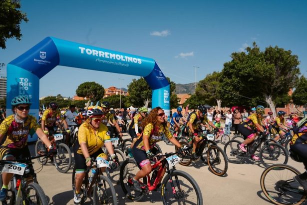 Stotine biciklista okuplja se u Torremolinosu na događaju zdravog načina života