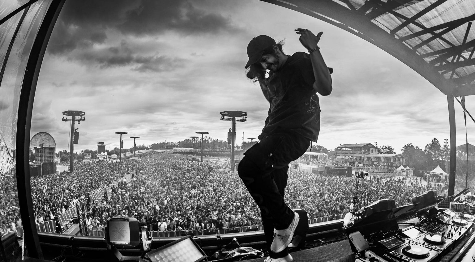 Subtronics najavljuje 360° izložbu u dvorani Svetišta u Los Angelesu