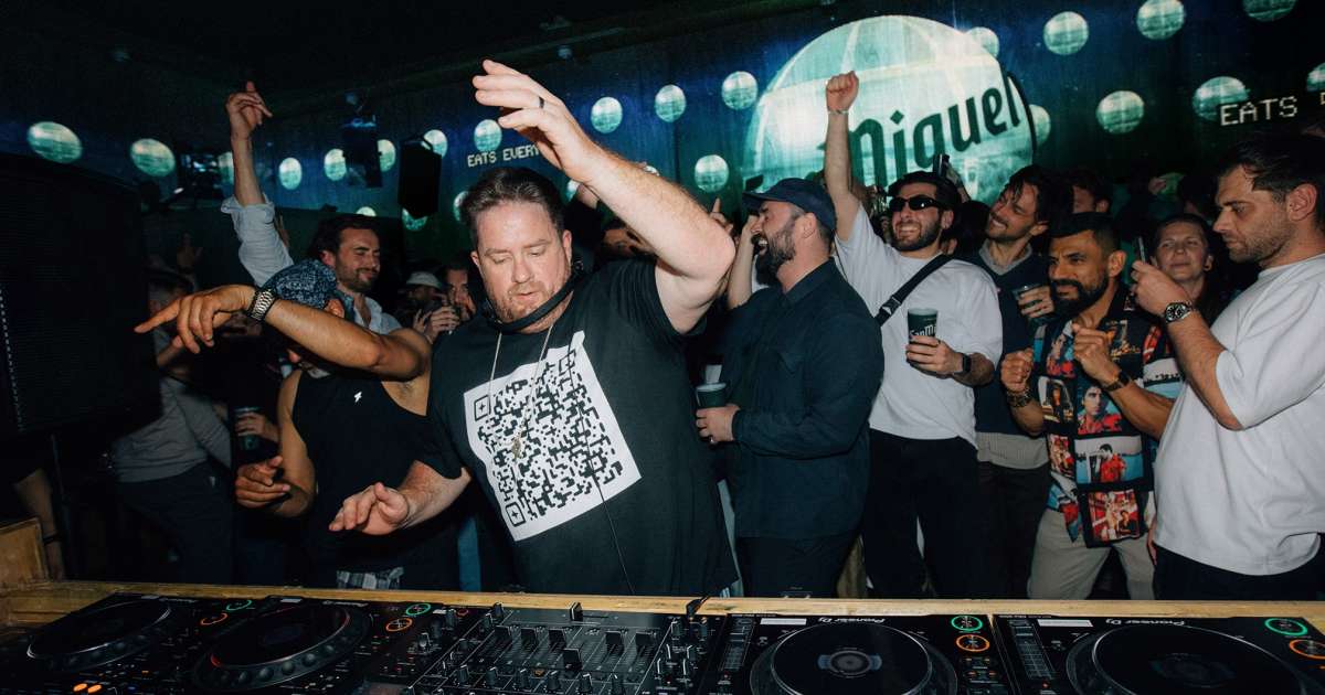 Unutar MixMag-a i ljetne fieste San Miguela na londonskom broju 90 skrovišta – Značajke