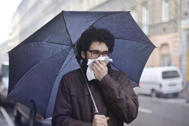 10 uobičajenih bolesti tijekom monsuna koje mogu izazvati ozbiljne zdravstvene probleme; prepoznajte simptome i saznajte kako se zaštititi