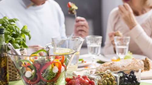 Promicanje dugovječnosti i prevencija bolesti kroz zdravu prehranu i prehrambene intervencije