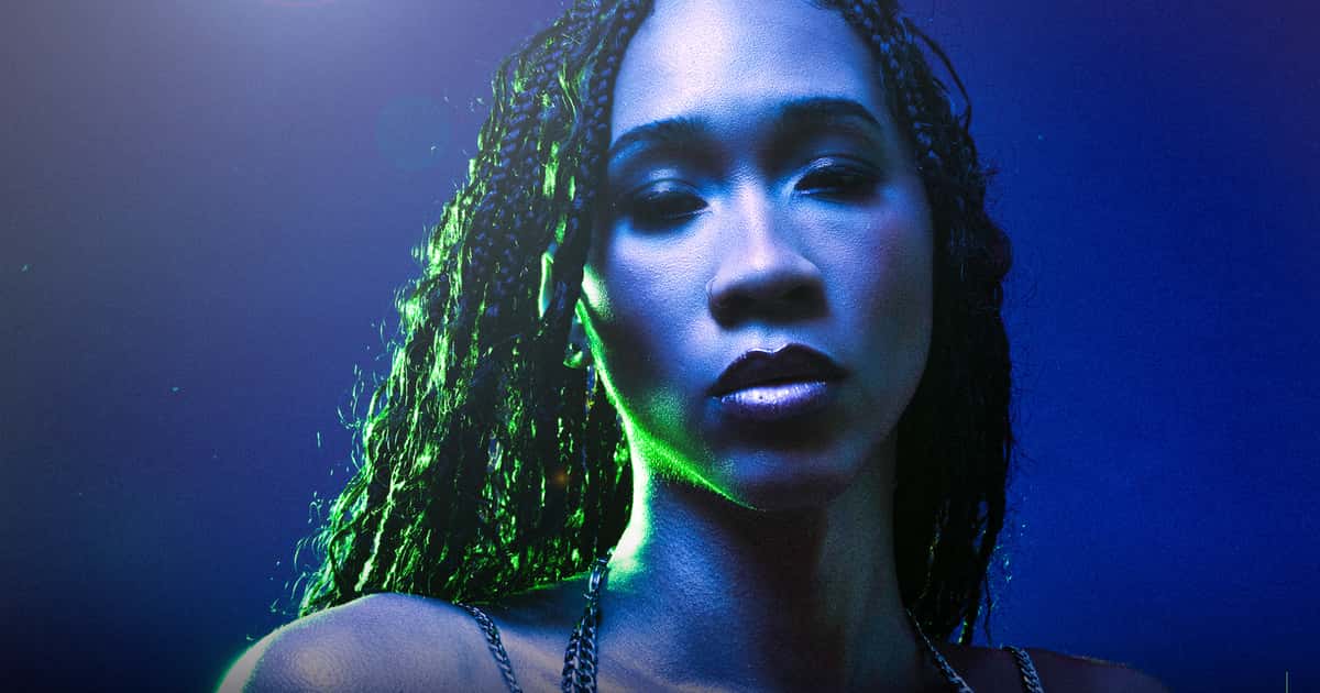 Introsspekt je glavni junak Femmestem Femme -a FEMME -a Soundsystem – značajke
