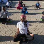 Joga u konobi Zimbabve: Najnoviji trend mentalnog zdravlja u zemlji koja se bori