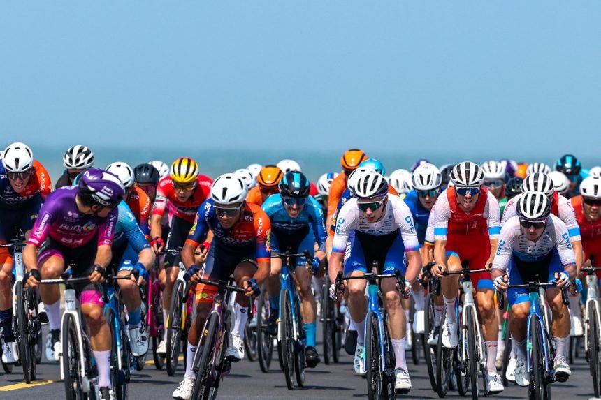 686dcb75a31000e98c7d6f4a