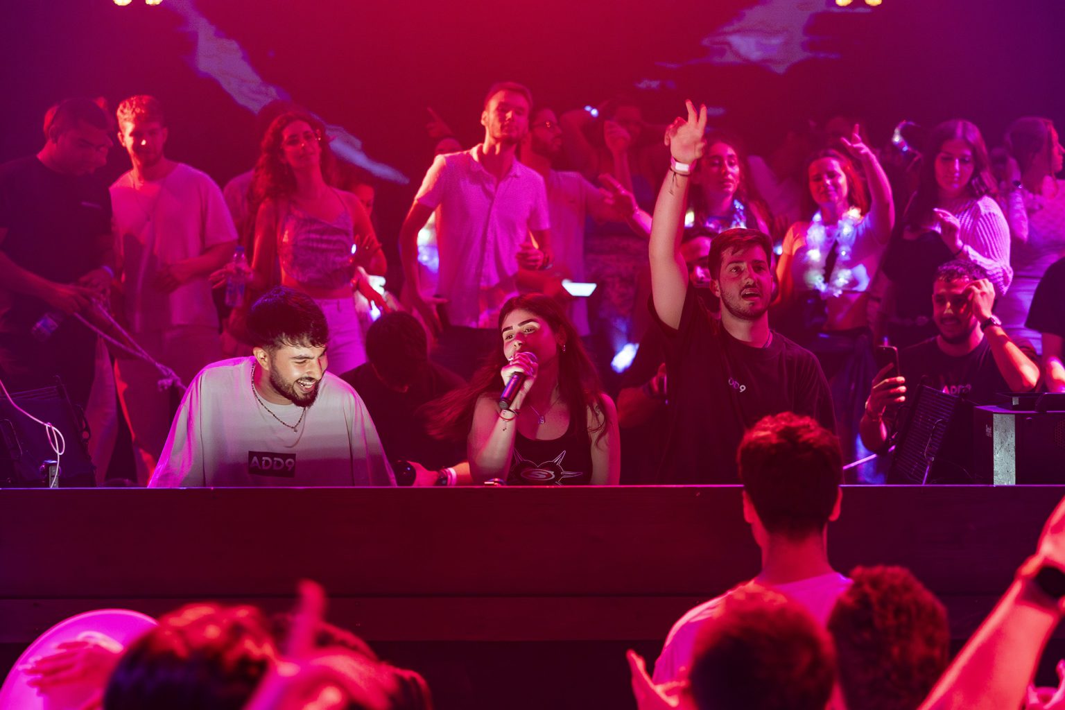 ADD9 se vraća s euforičnim novim singlom ‘Alive’ Feat. Amit Shauli: Slušaj