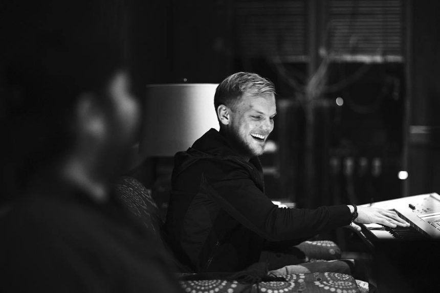 avicii facebook
