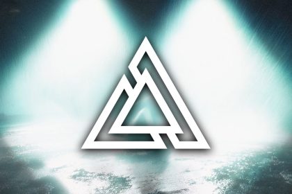 Devault – Feels Like Us (Extended Mix)