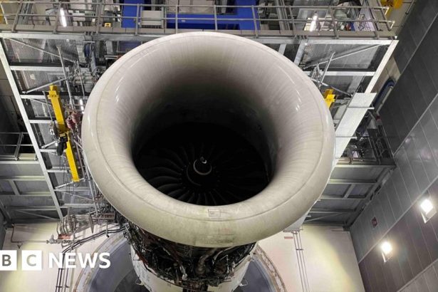 Nova Rolls-Royce tehnologija štiti mlazne motore od oštećenja uzrokovanih pijeskom