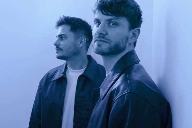 Angara se pridružuje Embassy One s novim singlom Out At Sea Ft. Ren Ocean