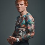 Tvoj oblik! Ed Sheeran otkriva svoju nevjerojatno mišićavu novu tjelesnu građu nakon što mu je očinstvo pomoglo da zavoli fitness – ali kaže: ‘ispod svega toga ja sam pušač koji jede pizzu i pije pivo’
