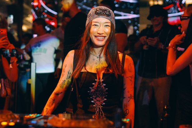 Kako je DJ Peggy Gou postala kraljica K-Housea i EDM-a