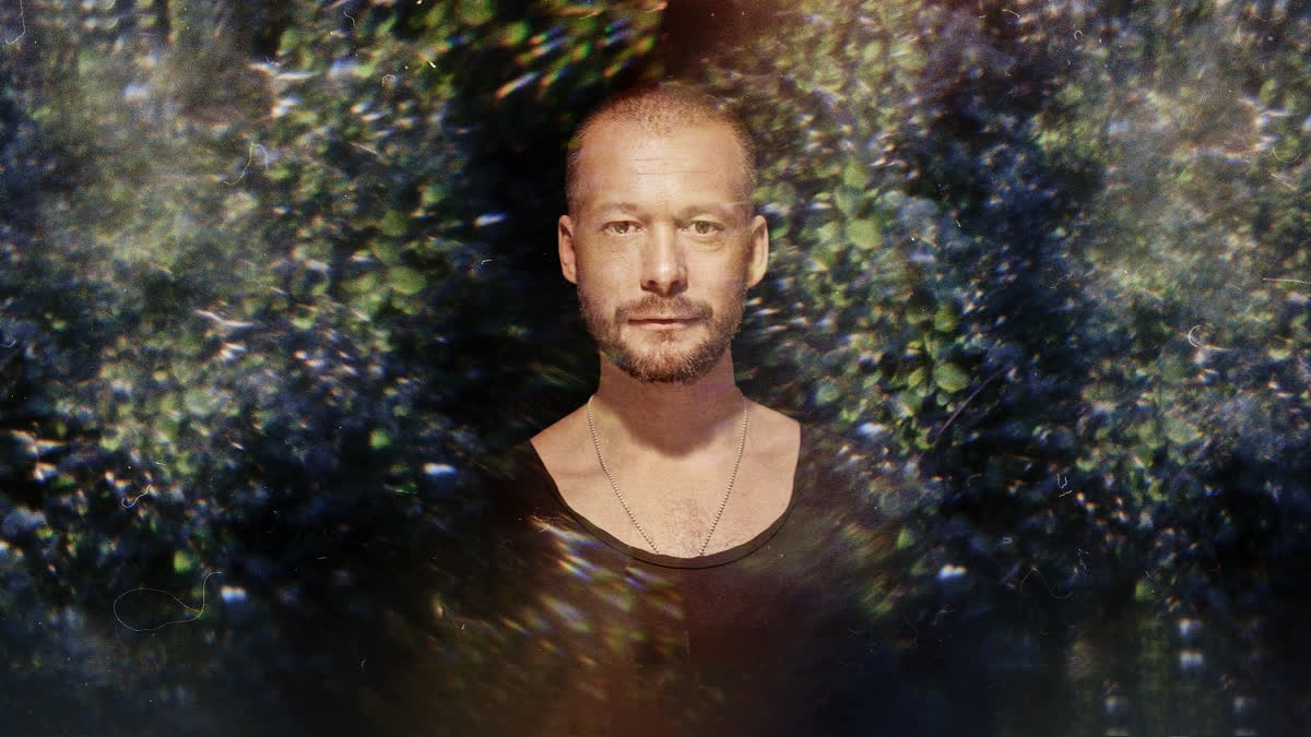 Prije nastupa na festivalu Echoes Of Earth, Sebastian Mullaert iz Circle Of Livea ističe techno Invisible Glue