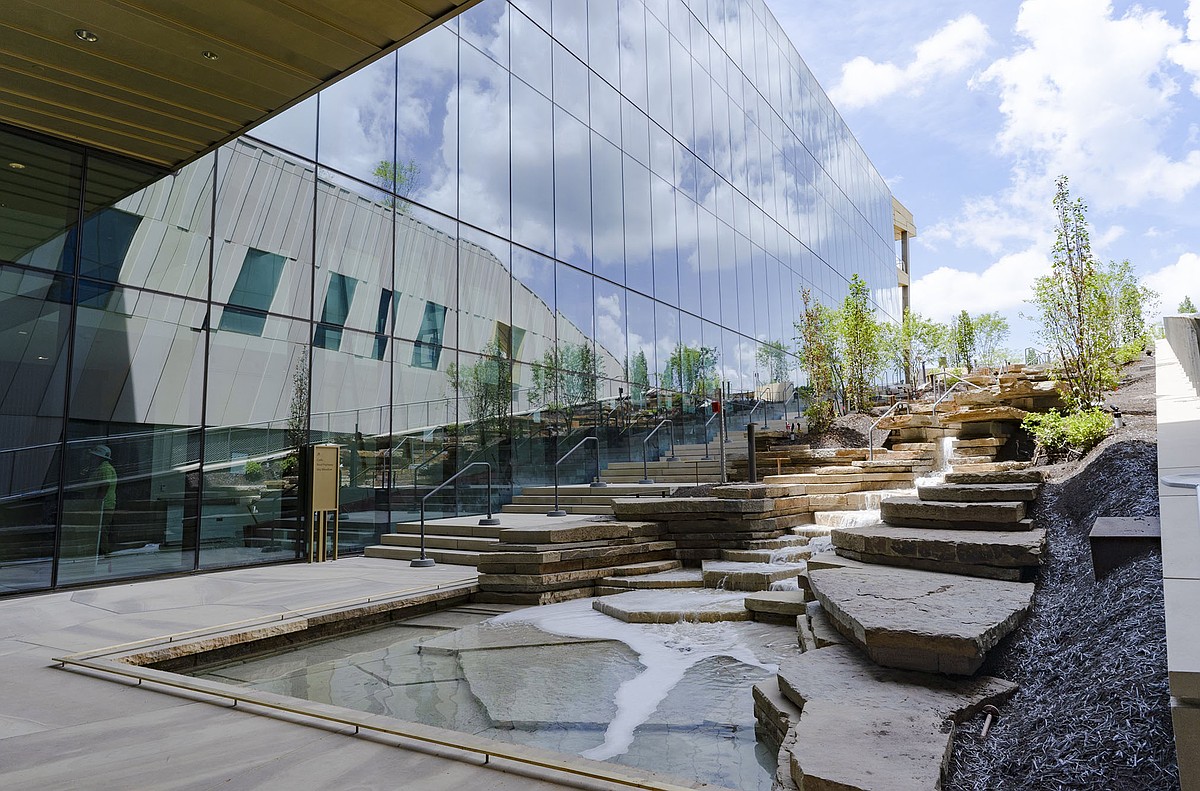 Spajanje tehnologije i prirode