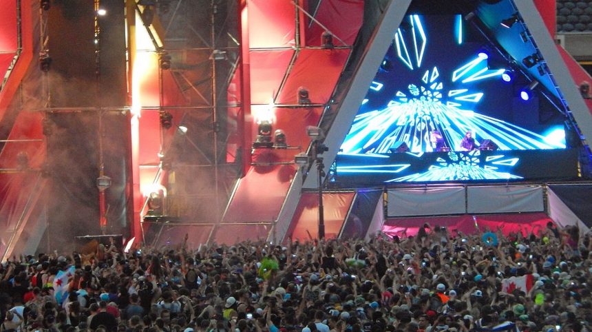 1280px Spring Awakening Music Festival Chicago 6 14 2015 20380160852