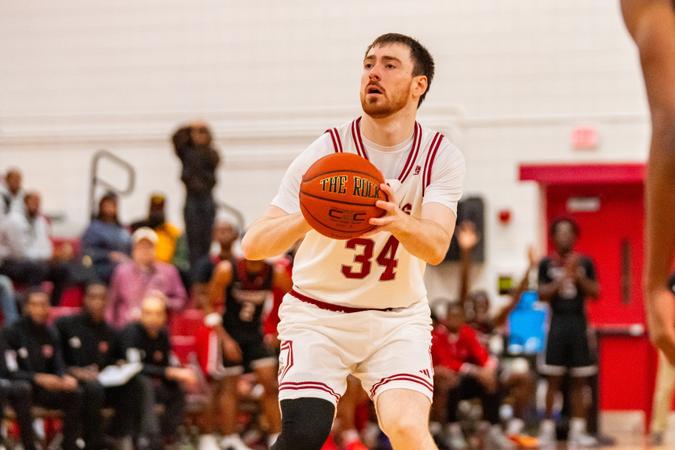 Muška košarka na rubu Albrighta, 79-74