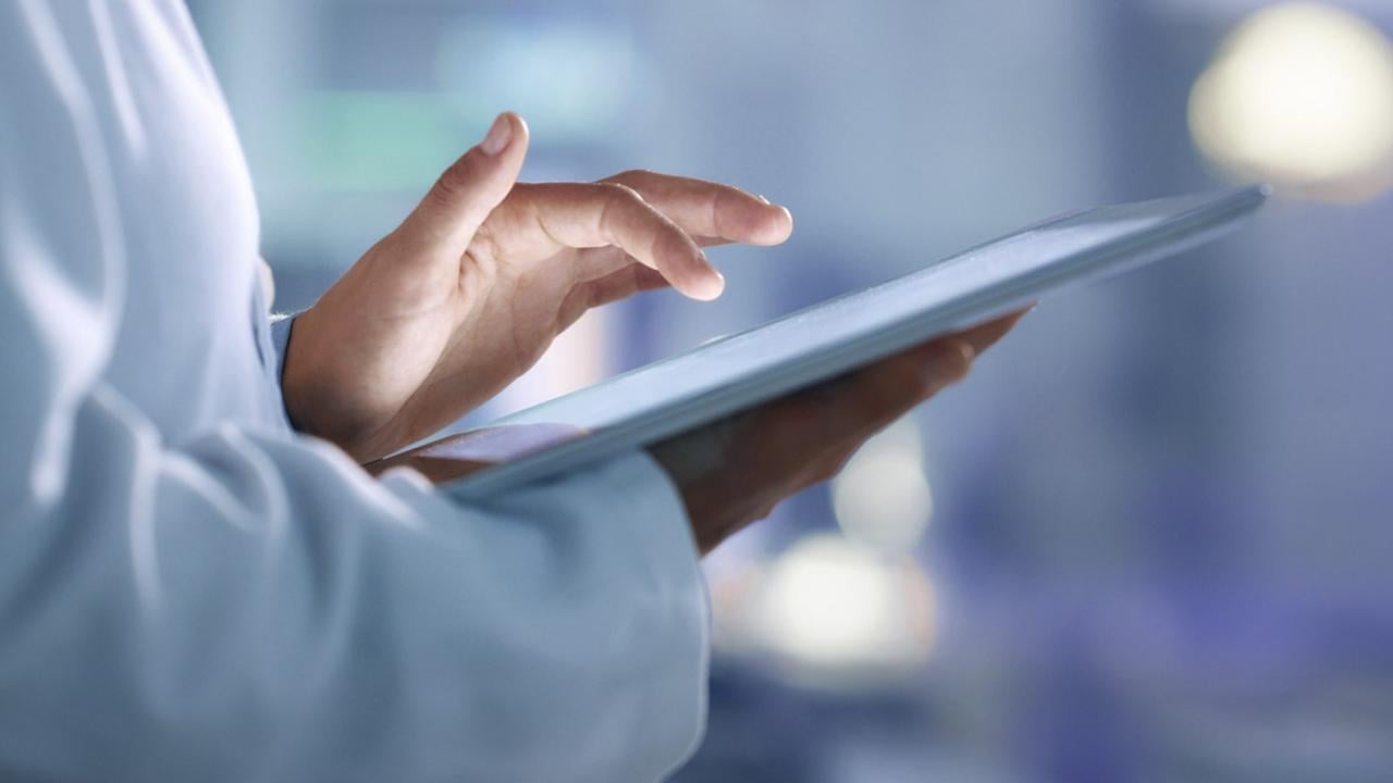 Poboljšanje brige o pacijentima i dobrobiti liječnika kroz upotrebu tehnologije