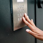 Airbnb uvodi novu tehnologiju protiv zabava za doček Nove godine