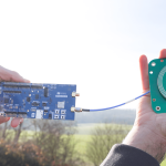 OQ tehnologija povezuje komercijalni IoT čipset s LEO satelitom