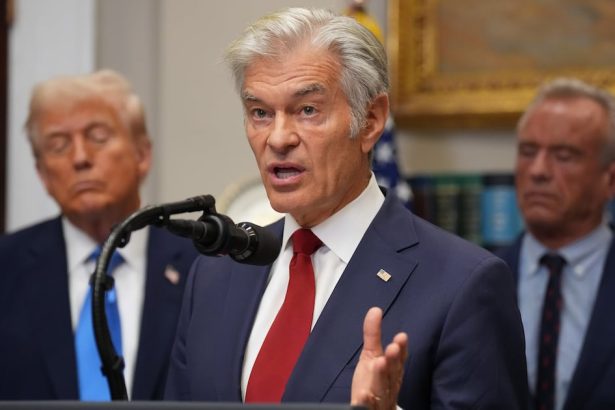 Dr. Oz održava predavanje federalnim radnicima o zdravoj blagdanskoj prehrani