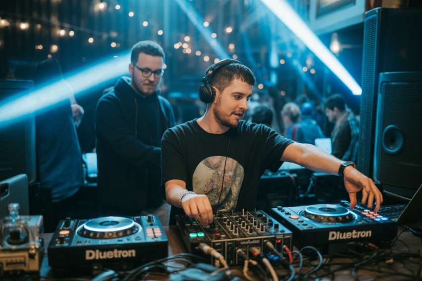 Ultra New Zealand najavljuje prvu rundu headlinera za inauguralni Wellington Waterfront Festival 2026.