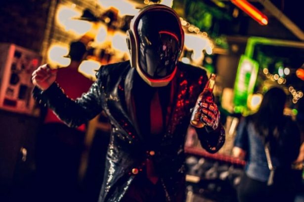 Plešite u Novu godinu