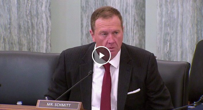 Senator Schmitt ističe važnost unapređenja i modernizacije tehnologije kibernetičke sigurnosti