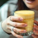 Protuupalna varalica: Nutricionistički trener dijeli 12 jednostavnih recepata za napitke koji će 2025. biti zdravi