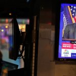 Svjetske dionice su mješovite zbog Oracleove zarade koja podiže zabrinutost oko umjetne inteligencije, pogađajući tehnološke dionice.