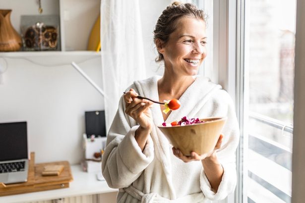 Stručnjaci tvrde da vesela prehrana s kvalitetnom hranom nadmašuje stroge dijete za zdravlje