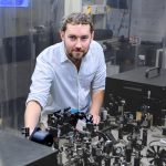 Tehnologija koja razotkriva događaje u 0,000000000000000000000001 sekundi | Znanost