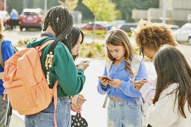 Djeca i tehnologija: utjecaj ranog izlaganja ekranima na mentalno zdravlje