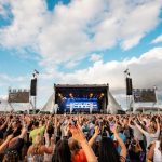 BARTON LIVE POKRENUO ČETVERODNEVNU GLAZBU NA OTVORENOM UŽIVO NA AERODROMU BARTON U MANCHESTERU | Vijesti