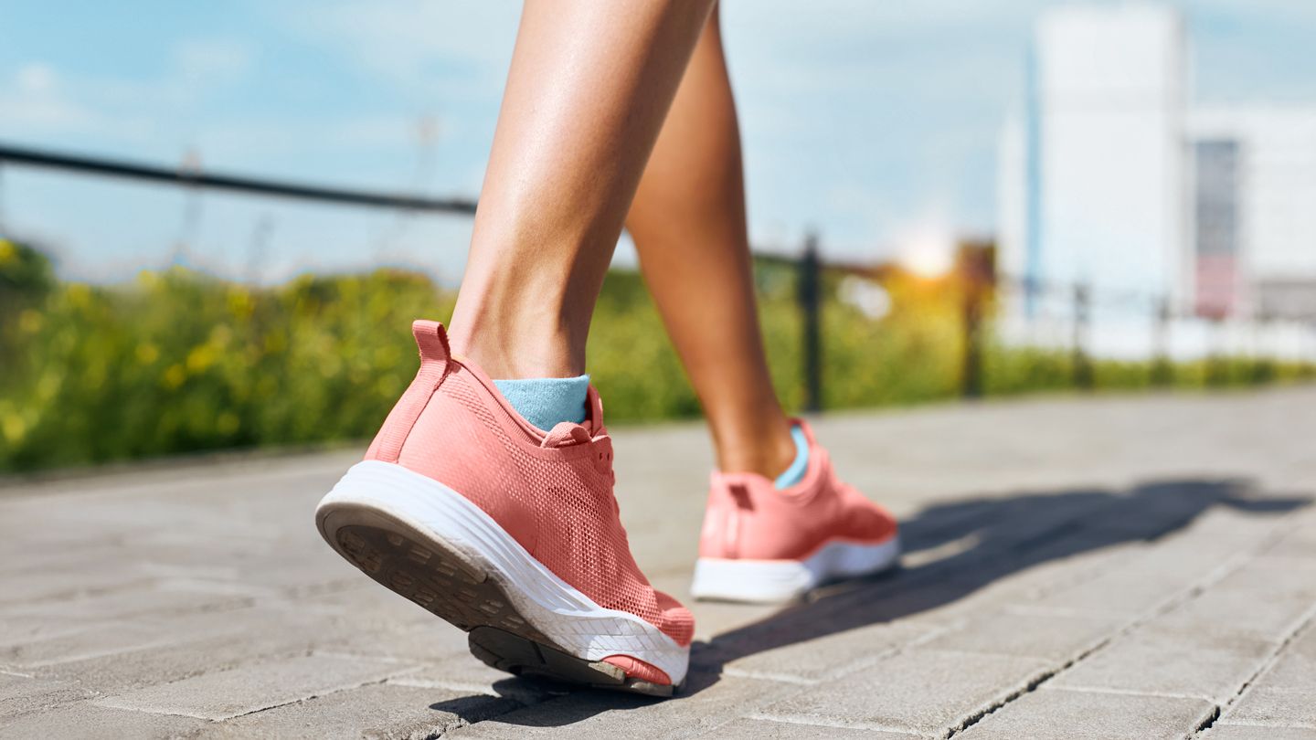 Samo 5 minuta više hodanja i manje sjedenja može vam produžiti život