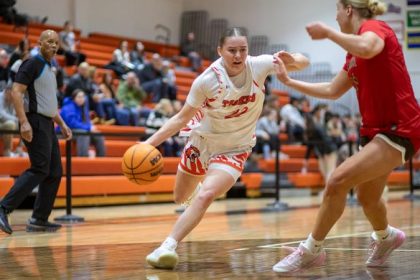 Ženska košarka pobijedila St. Lawrence, 71-49