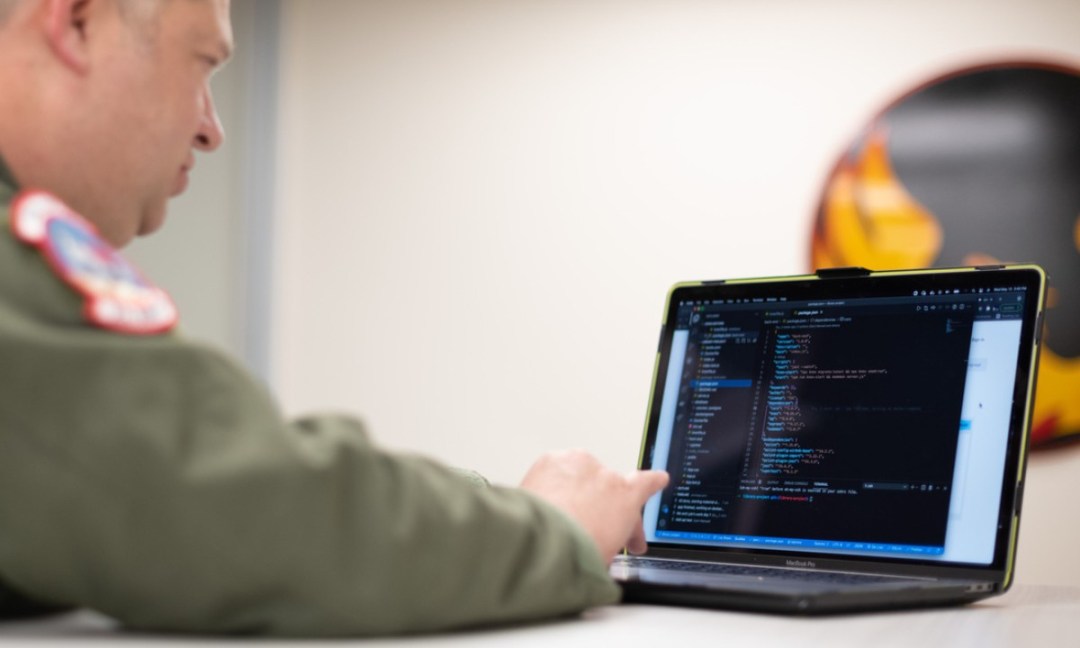 Bridging the Technology Integration Divide in the US Military: Breaking Down Software Silos