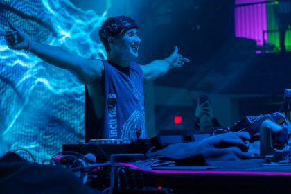 John Summit prijeti da će napustiti Wasserman usred skandala s Epsteinovim dosjeima.