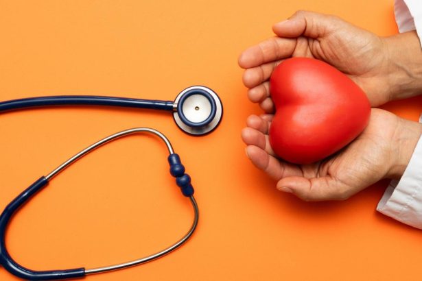 Doctor Emphasizes Healthy Lifestyle as Essential for Heart Health