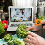Virtualni tečajevi kuhanja mogu potaknuti zdravu prehranu