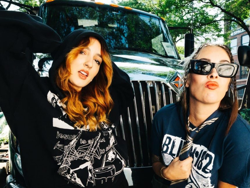 Exploring Synergy and Community in the Scene: A Discussion on Girl Math